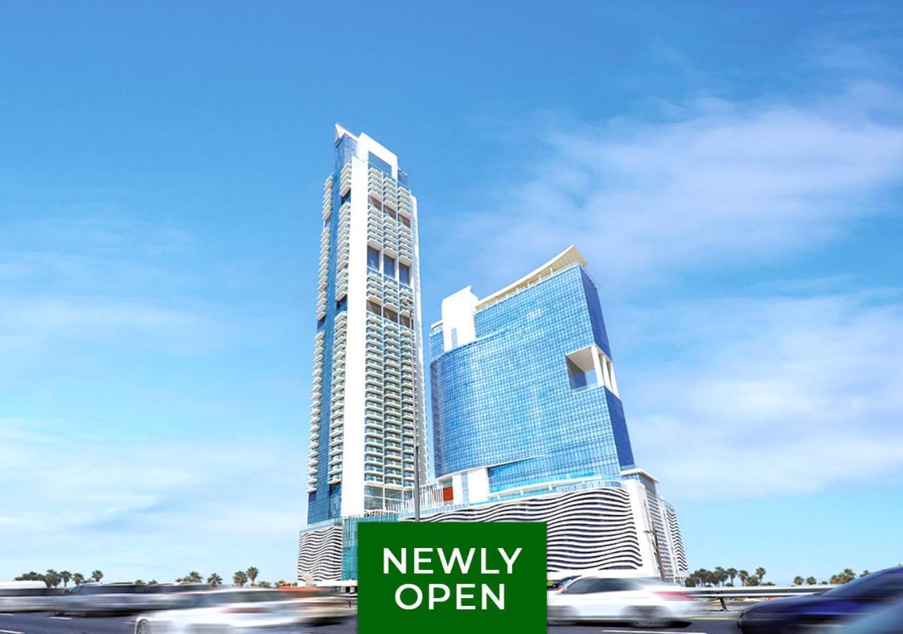 Movenpick Jumeirah Village Triangle Dubai Exteriör bild The 101 Tower
